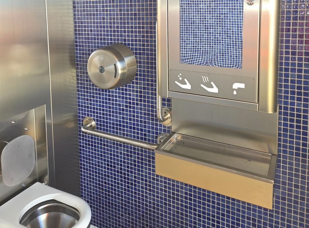 Équipements modernes, anti-vandalisme et confortables